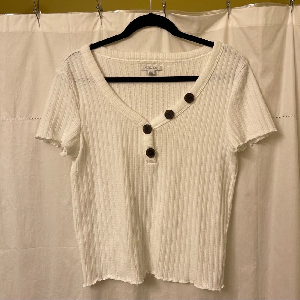 NWOT AE 🦅 White top